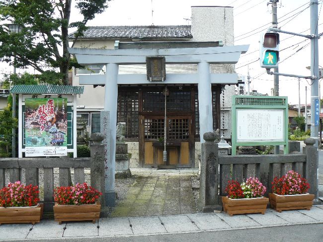 ���{�_��