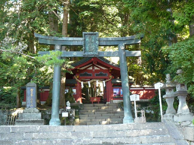 ��r�R�_�Љ��{�E����