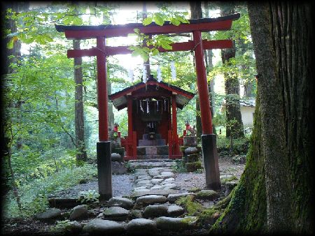 滝尾稲荷神社