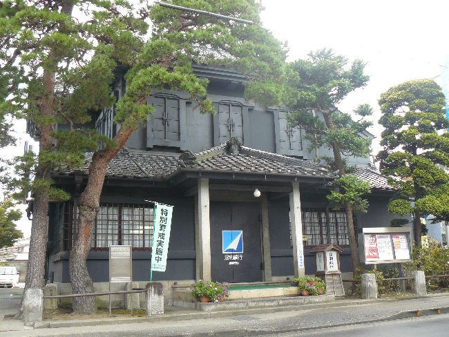 �����H��s