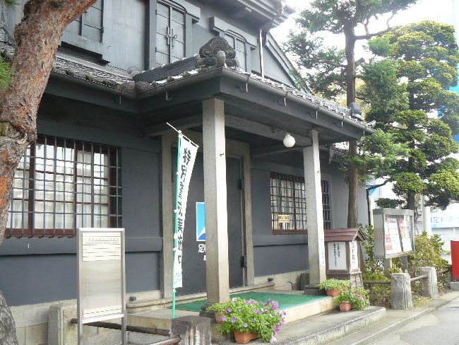 �����H��s