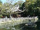 人丸神社の聖域である湧泉池