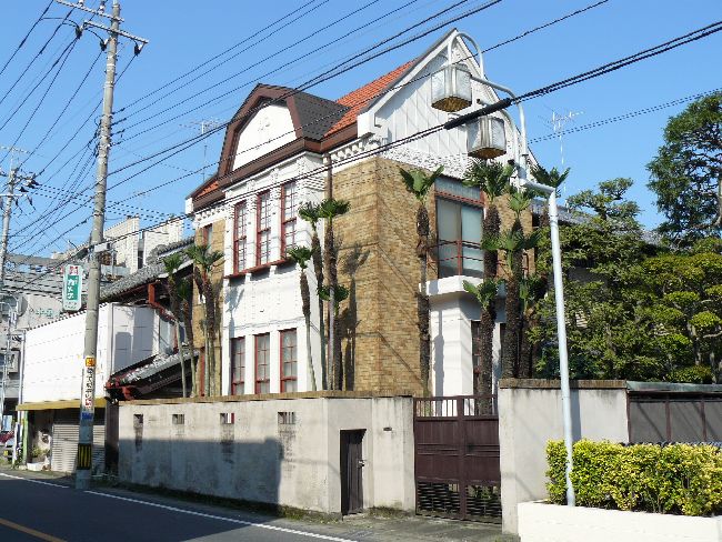 �����ƏZ��