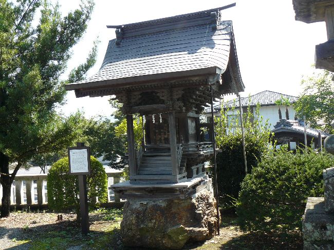 ���{�_��