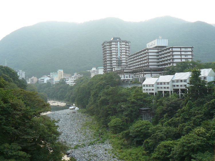 �S�{�쉷��E����X�i�Ȗ،������s�j