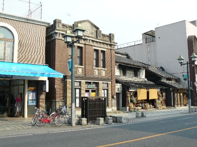 ���֍����X��